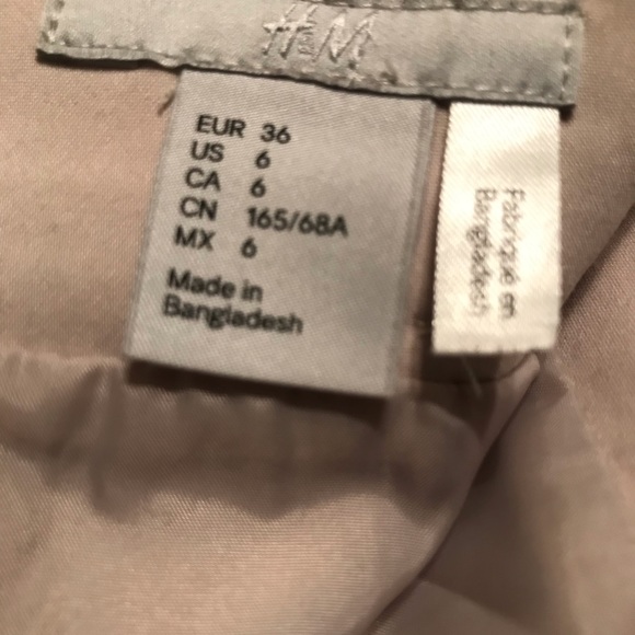 h&m beige skirt - Picture 2 of 4